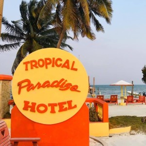 Tropical Paradise Hotel and Restaurant